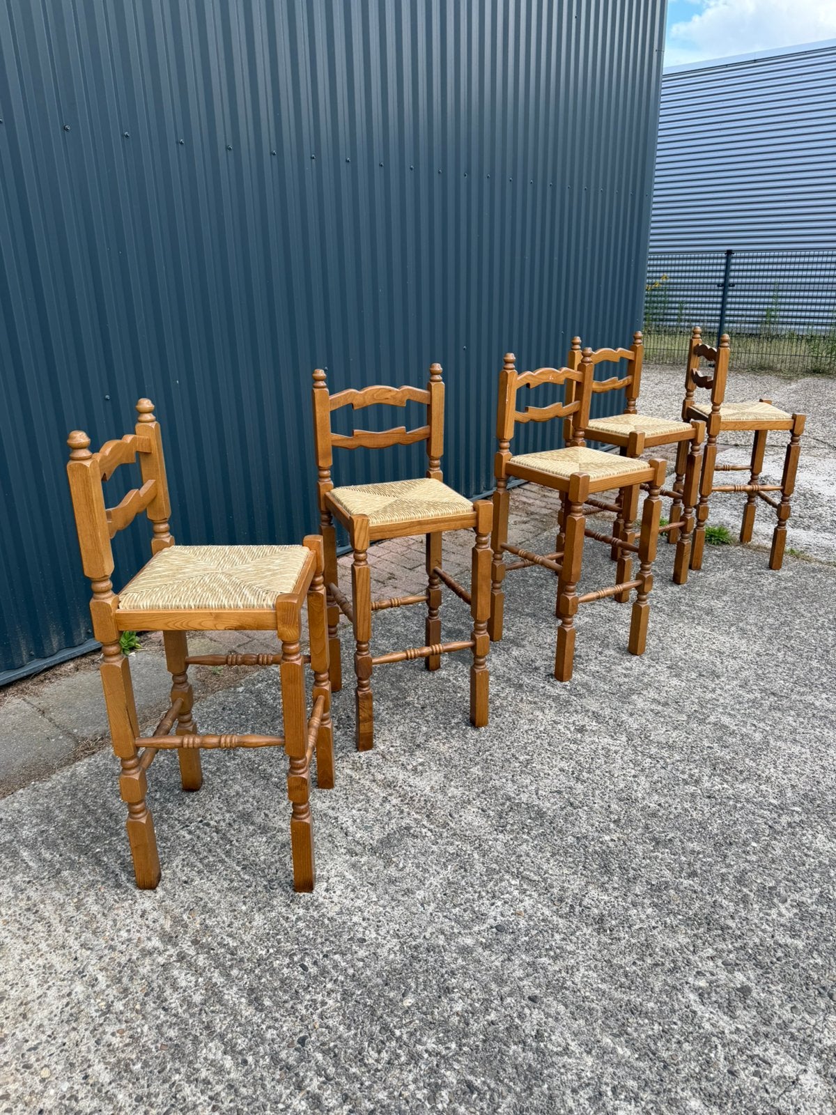 5 x vintage brutalist barkrukken, Ophalen, Gebruikt, 60 tot 90 cm, C