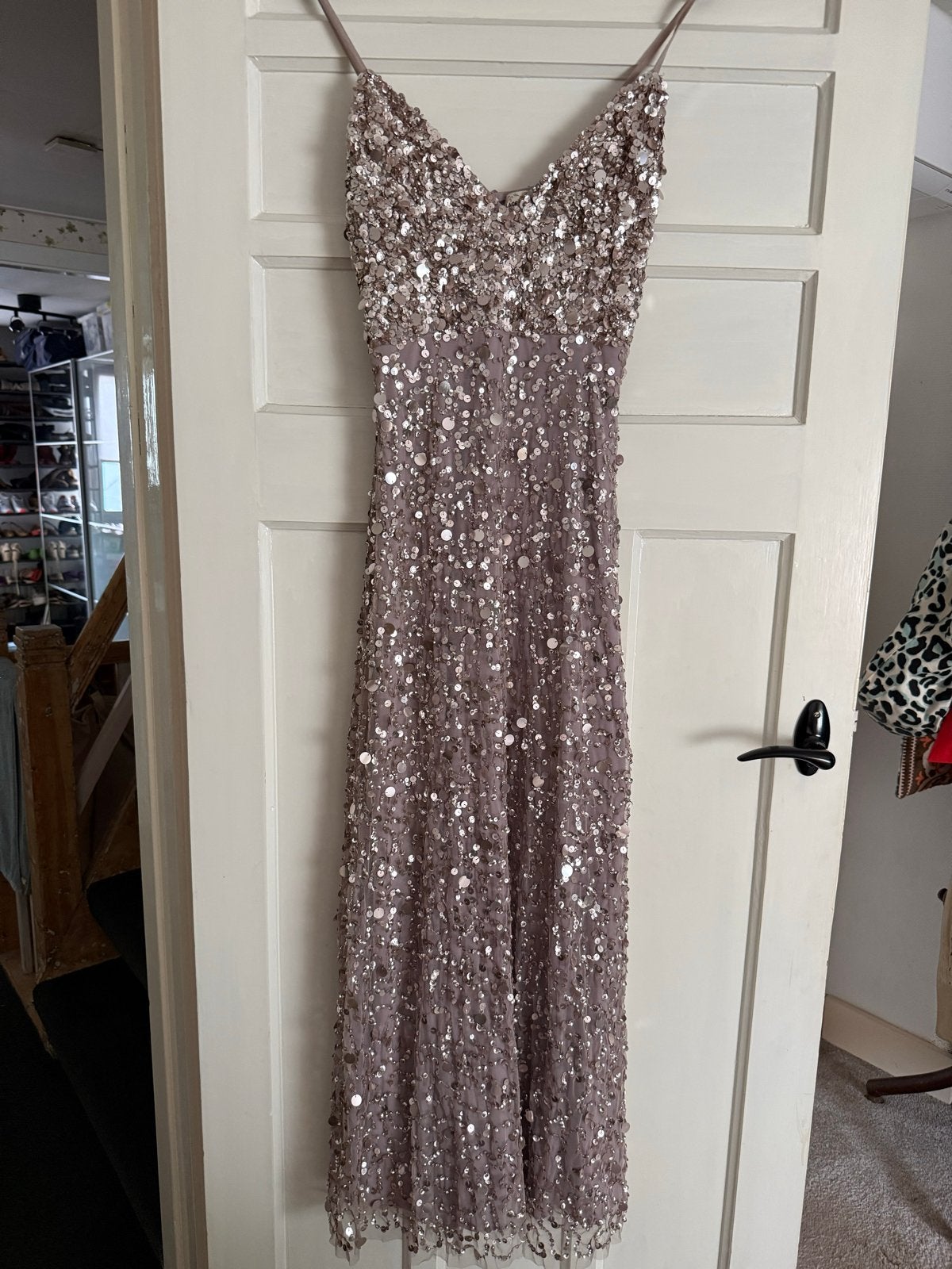 Lace & Beads Galajurk met pailletten, maat 42/44 (L), Kleding | Dames, Paars, Maat 42/44 (L), Ophalen of Verzenden, Zo goed als nieuw