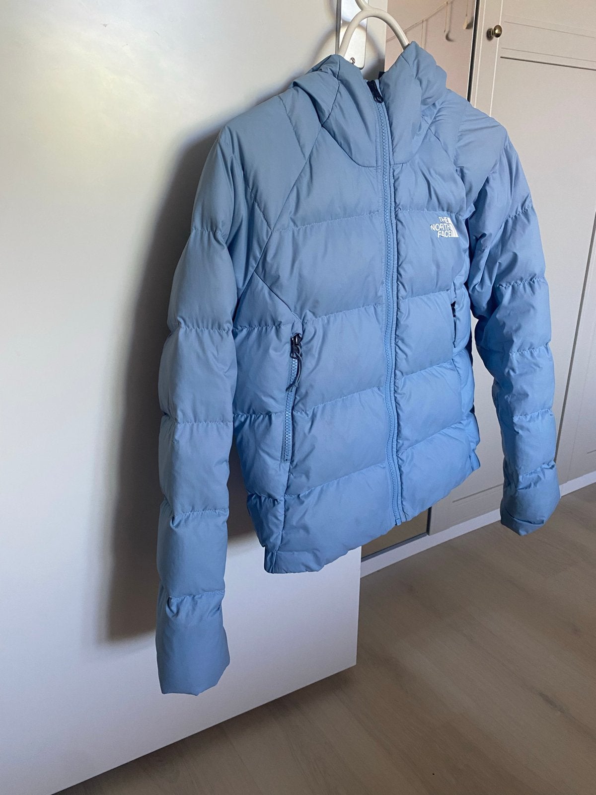 The North Face donsjas lichtblauw maat S, Ophalen of Verzenden, Zo goed als nieuw, Maat 36 (S), Blauw