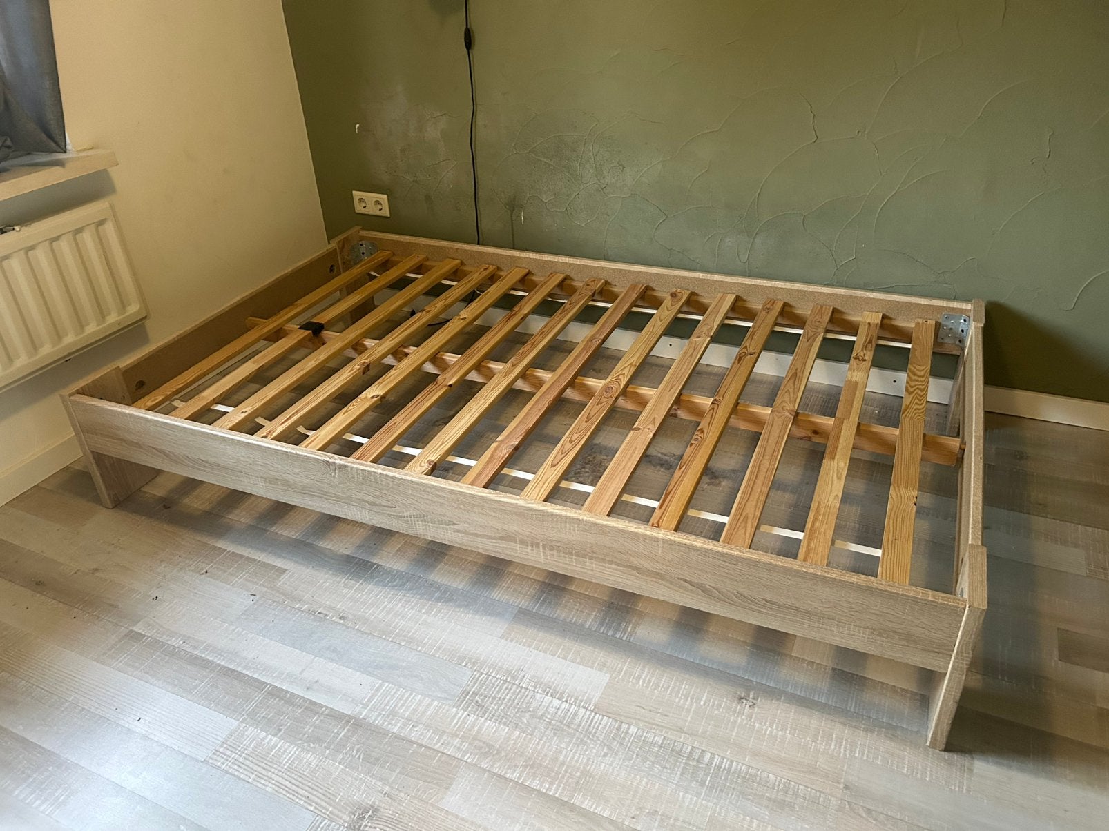 Twijfelaar bed, Huis en Inrichting, Gebruikt, Overige kleuren, Ophalen of Verzenden, Twijfelaar