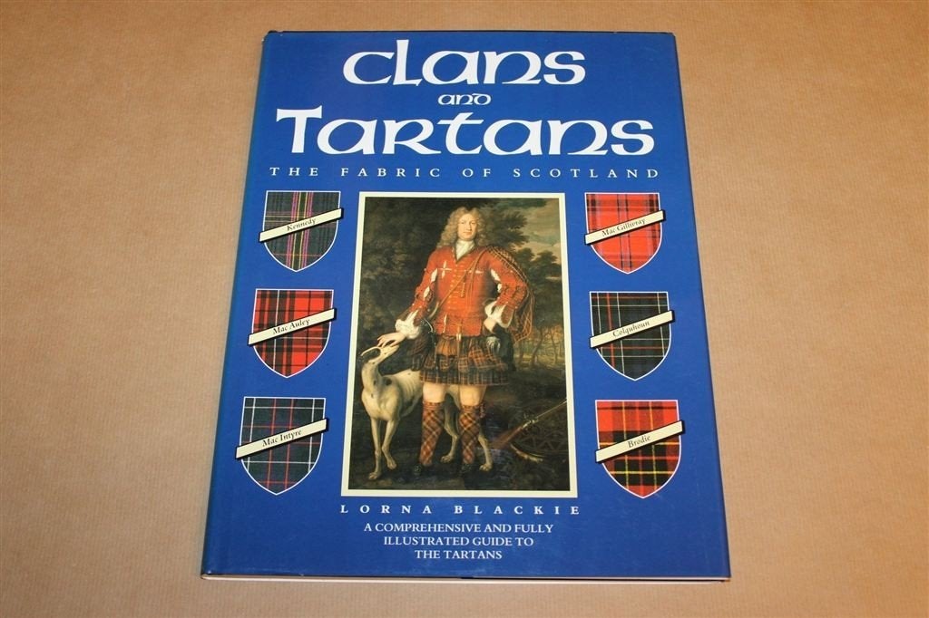 Clans and Tartans — Schotse Clans en hun Ruitpatronen, Ophalen of Verzenden, Gelezen, Europa