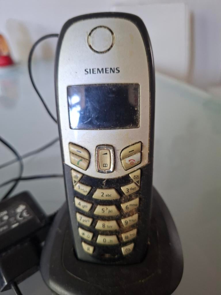 Siemens mobiele telefoon met lader, Ophalen of Verzenden
