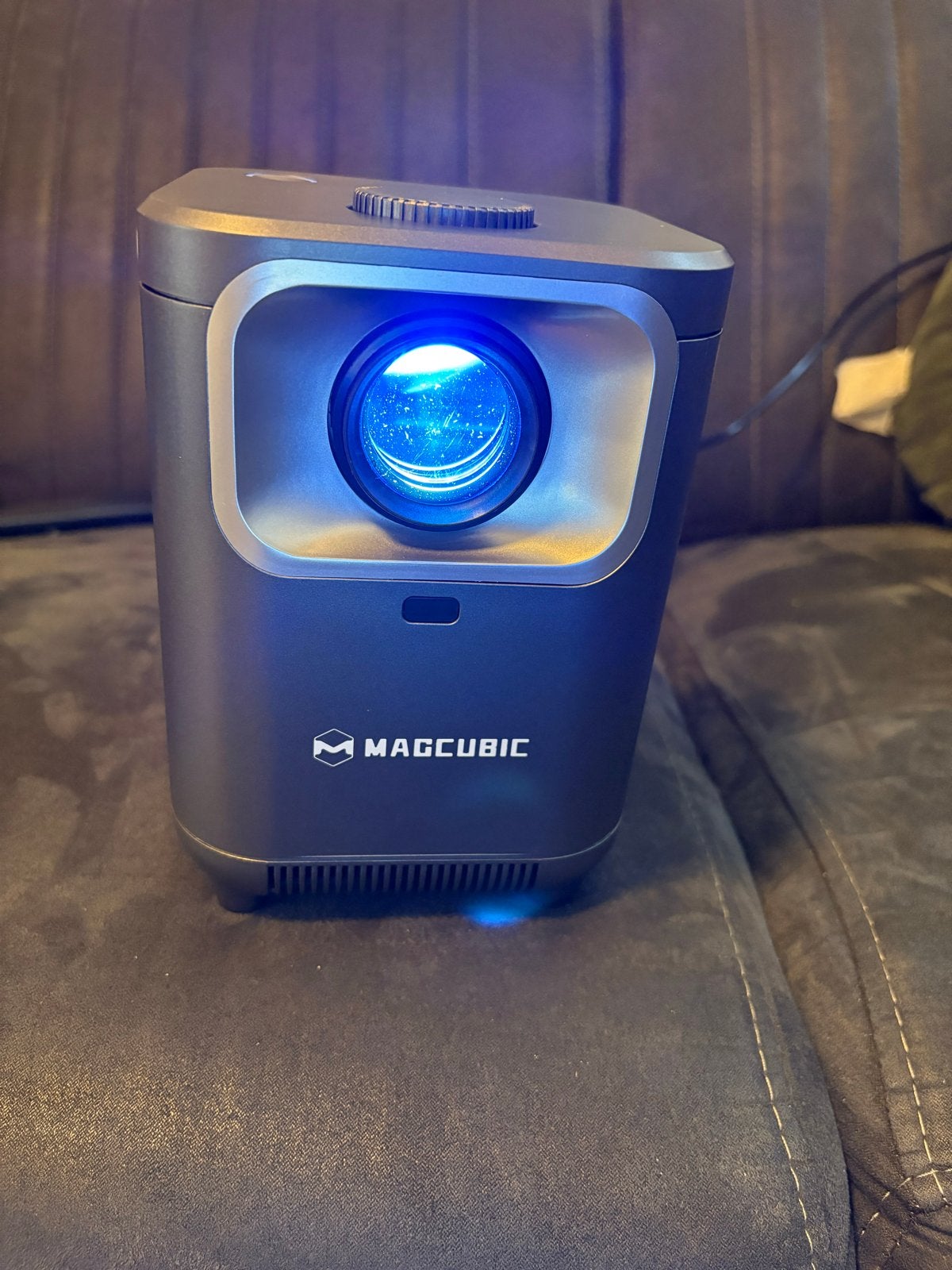 MAGCUBIC Mini Beamer - Compacte LED Projector, -, Ophalen of Verzenden, Zo goed als nieuw, -