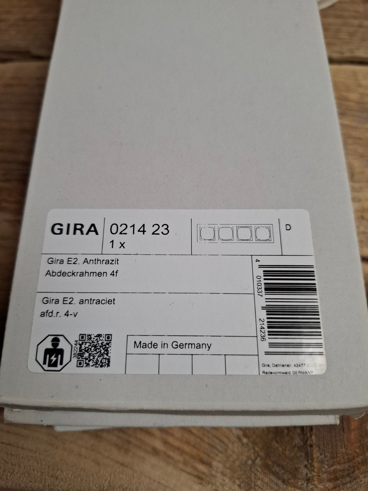 3x 4v raam Antraciet gira e2, Computers en Software, Ophalen of Verzenden