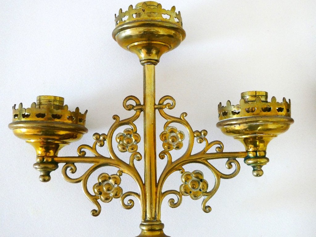 3 Armige kerkkandelaars kandelaars kandelaar neogotisch, Antiek en Kunst, Antiek | Religie, Ophalen of Verzenden