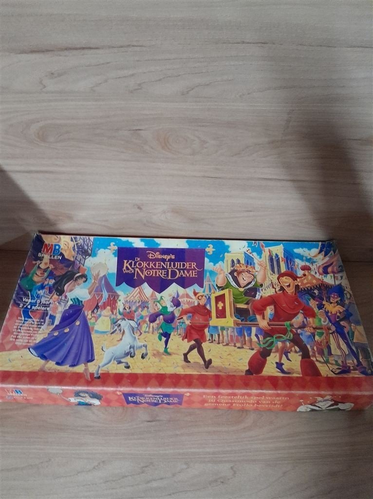 Disney de klokkenluider van de notre dame - s5218