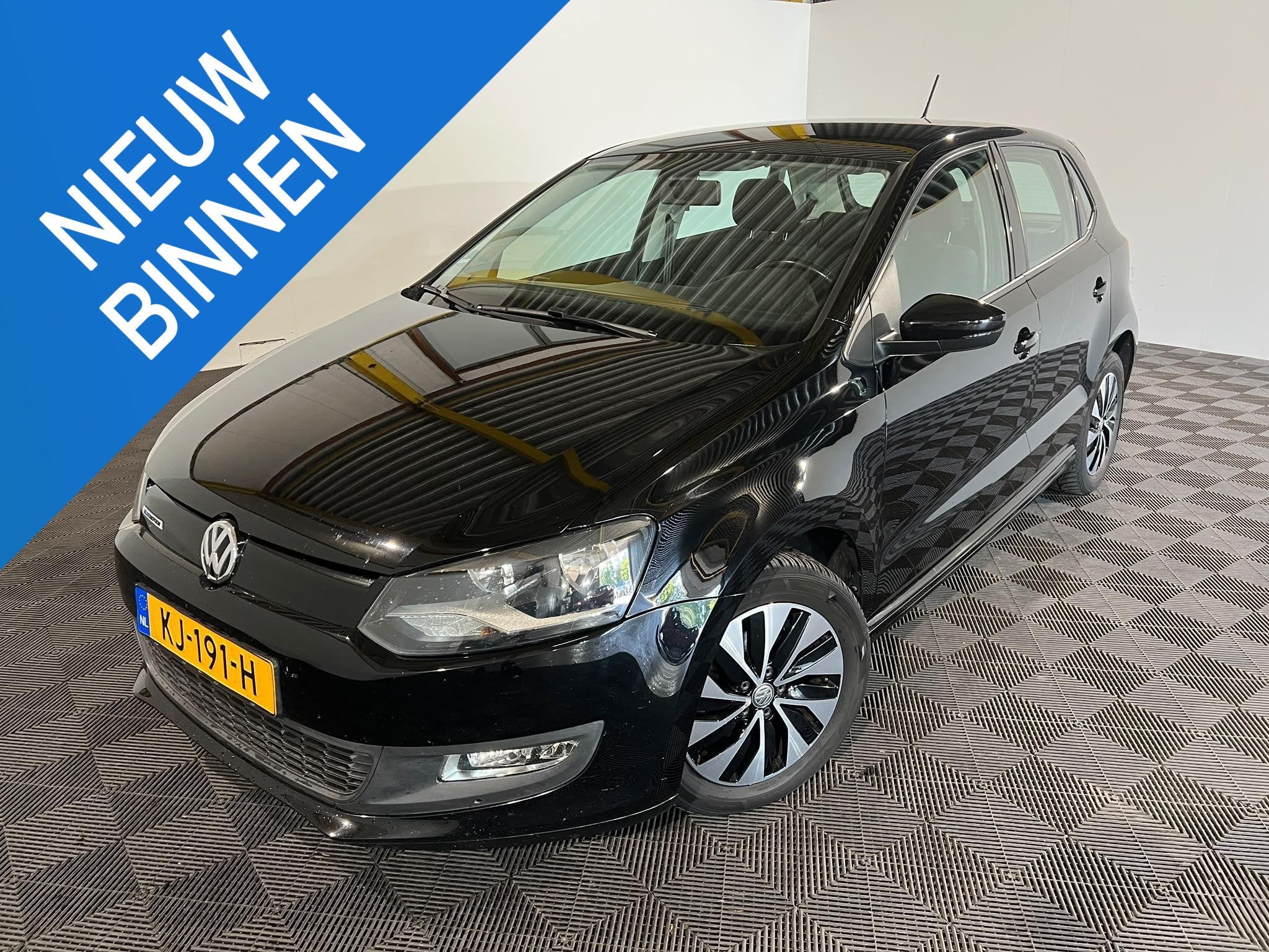 Volkswagen Polo 1.0 BlueMotion, Voorwielaandrijving, Stof, 95 pk, Zwart