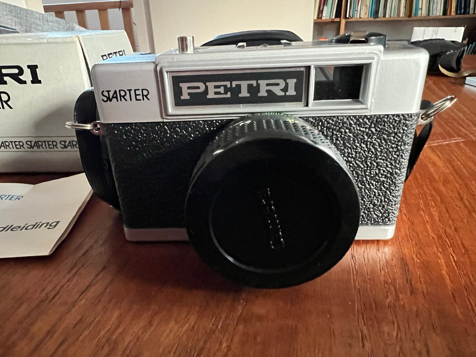 Vintage Petri Starter analogecamera met doos en handleiding, Ophalen of Verzenden, Zo goed als nieuw, Compact, Overige Merken