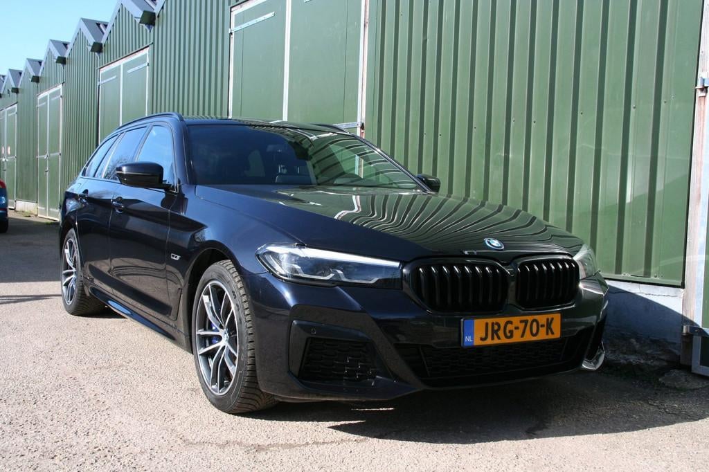 BMW 5-serie Touring 530e xDrive M-SPORT, SOH 94% ZWART LEER,, 1998 cc, 1935 kg, Gebruikt, 4 cilinders
