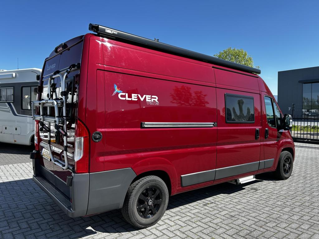 Clever Celebration 600 Dwarsbed/2018/Euro-6/6.0M/165pk/Airco, Overige merken, Buscamper of Camperbus, Bedrijf, Tot en met 3