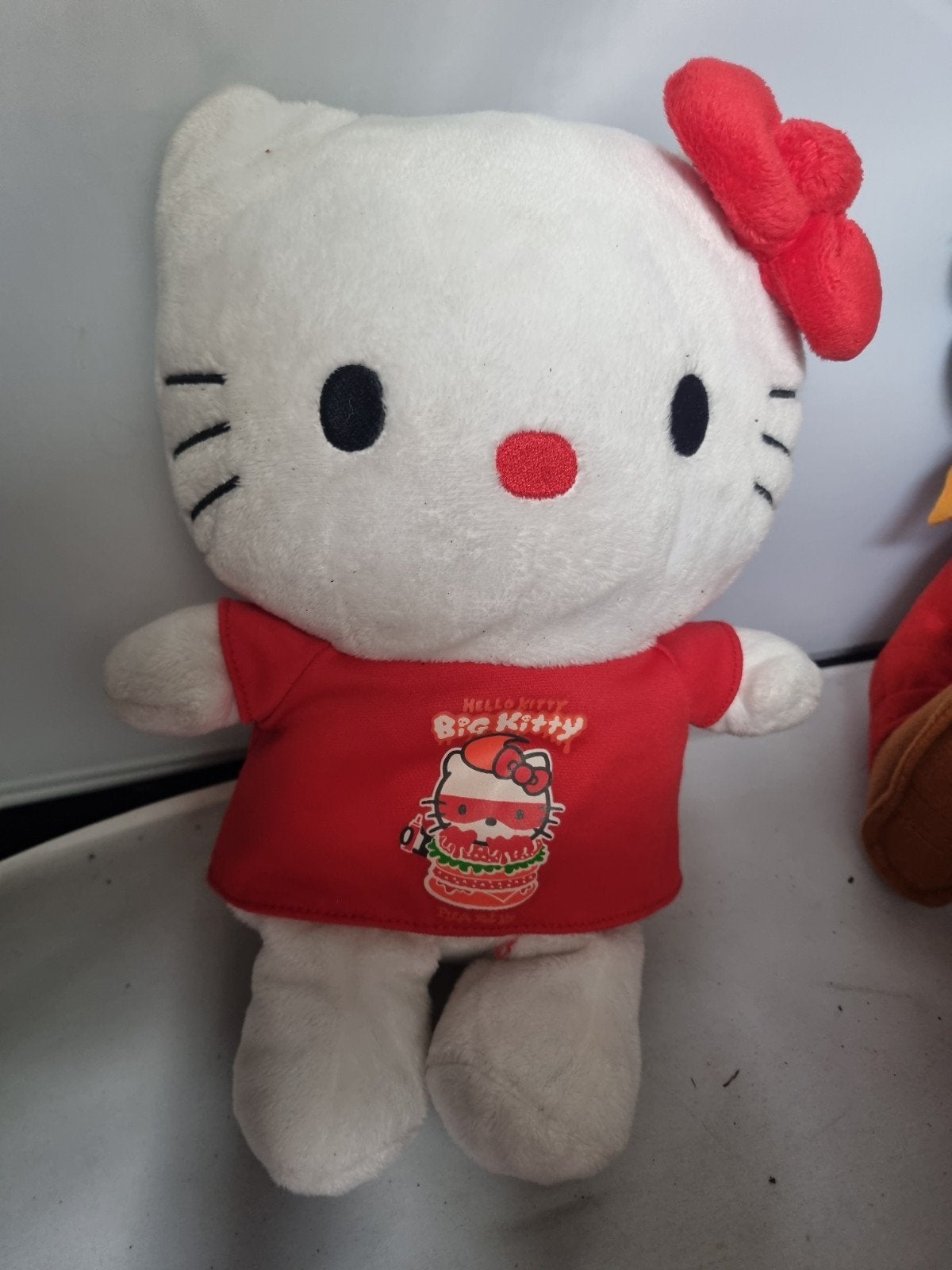 Semi-vintage Hello Kitty knuffelpop, Gebruikt, Overige merken, Ophalen of Verzenden, Met label
