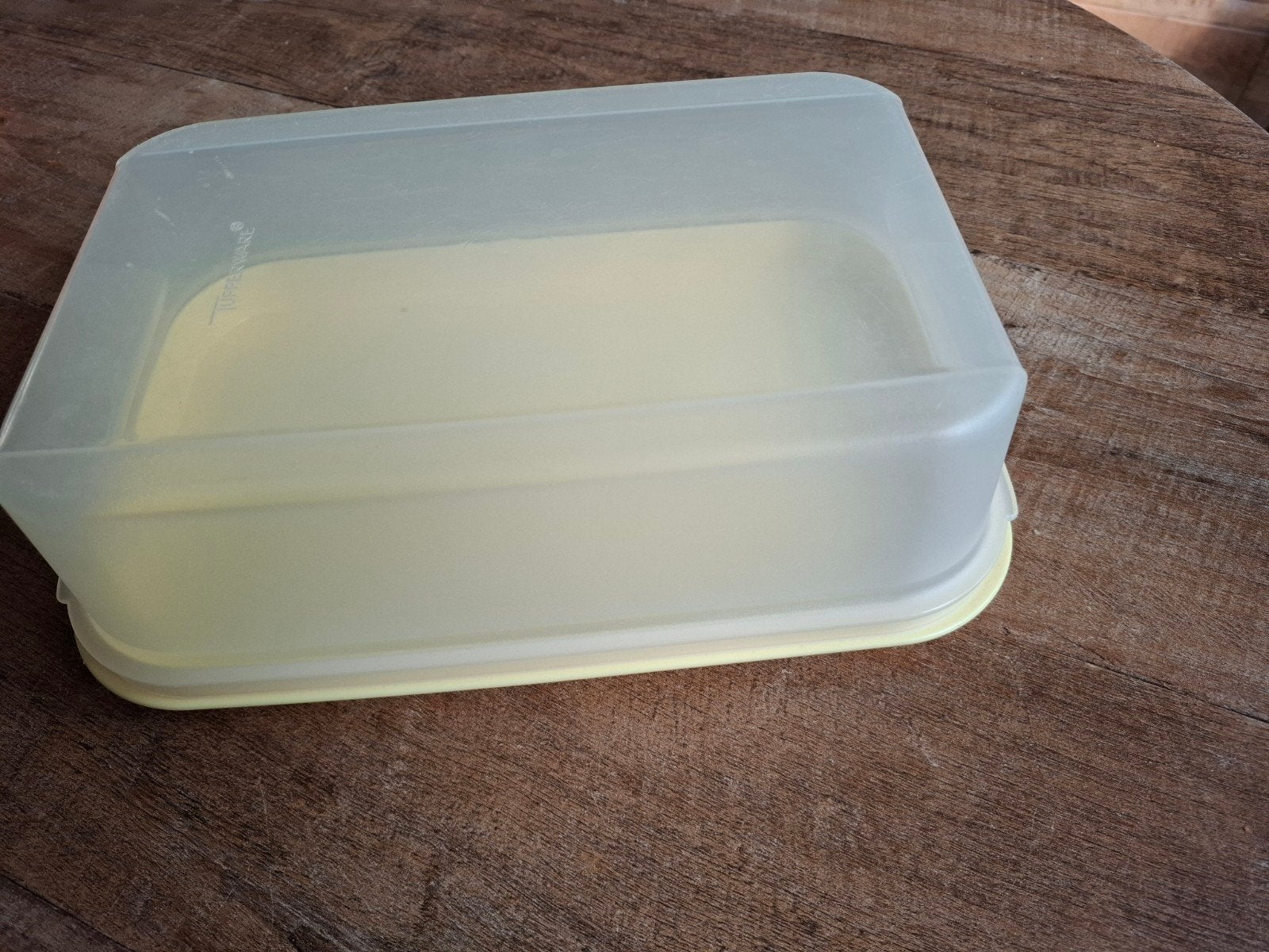 Te koop tupperware kaasdoos, Ophalen of Verzenden, Gebruikt, Geel, Overige typen
