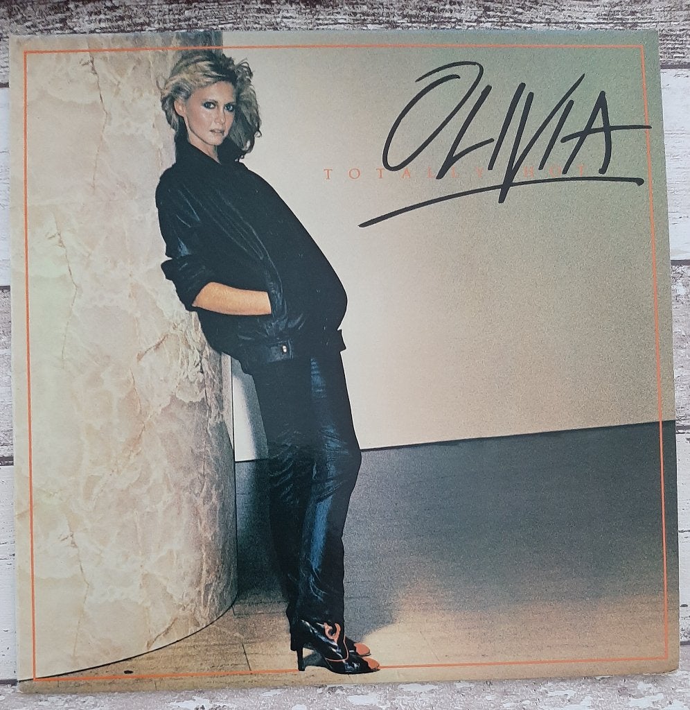 Olivia Newton-John – Totally Hot, Ophalen of Verzenden, Gebruikt, 12 inch