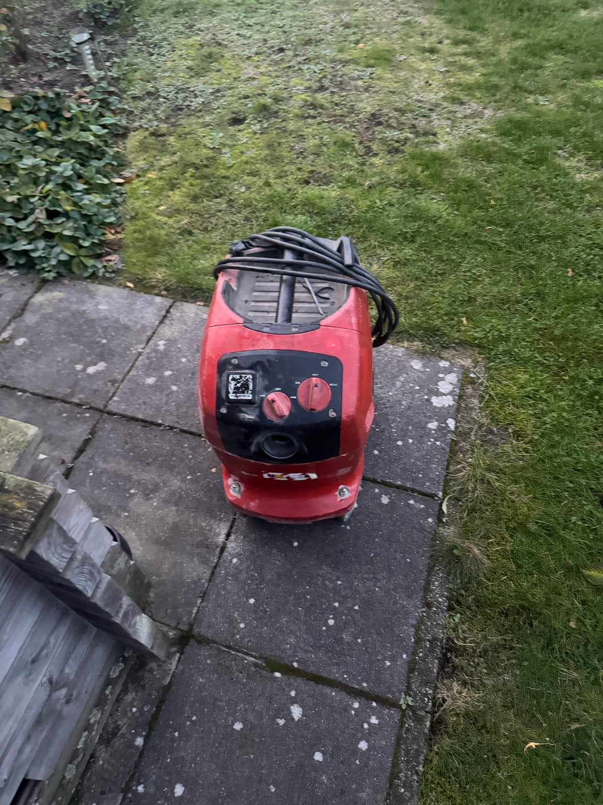 Hilti VC 20-UM 01 Bouwstofzuiger met accessoires, Ophalen, Gebruikt, Waterstofzuiger