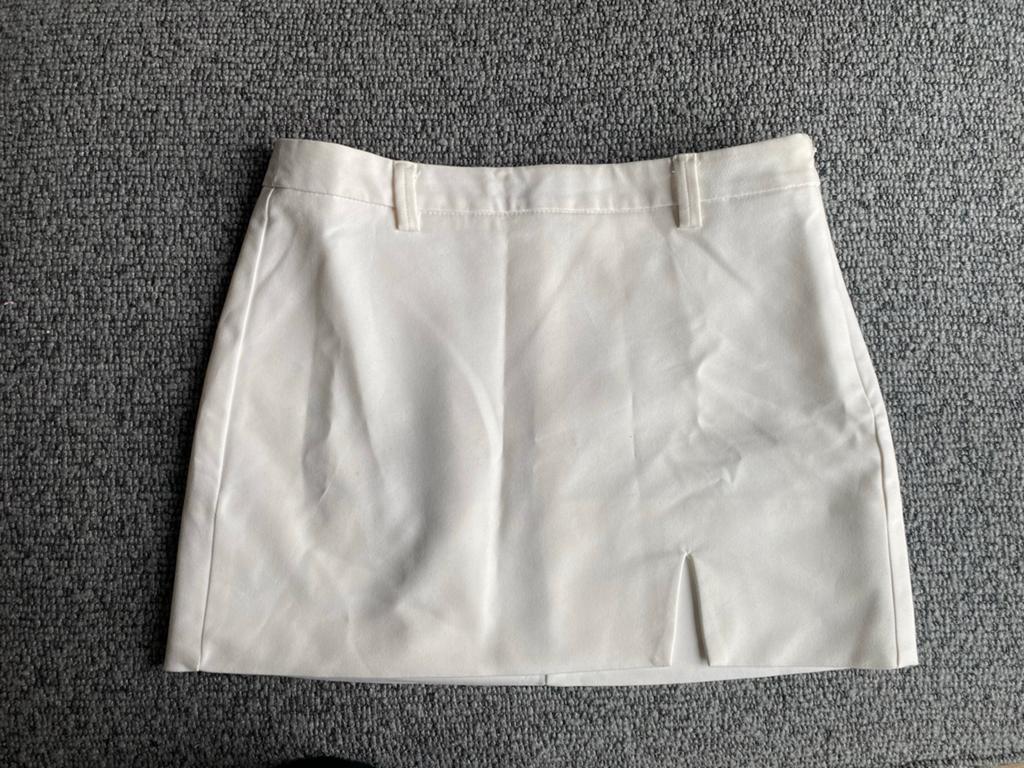 Witte Stradivarius Rok - Maat 36 (S), Wit, Ophalen of Verzenden, Maat 36 (S), Gedragen
