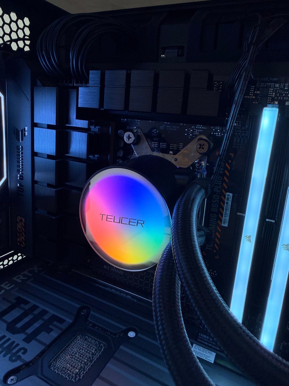 Teucer AIO Waterkoeling met RGB Fans, Computers en Software, Computerkoelers, Ophalen, Zo goed als nieuw, Waterkoeling