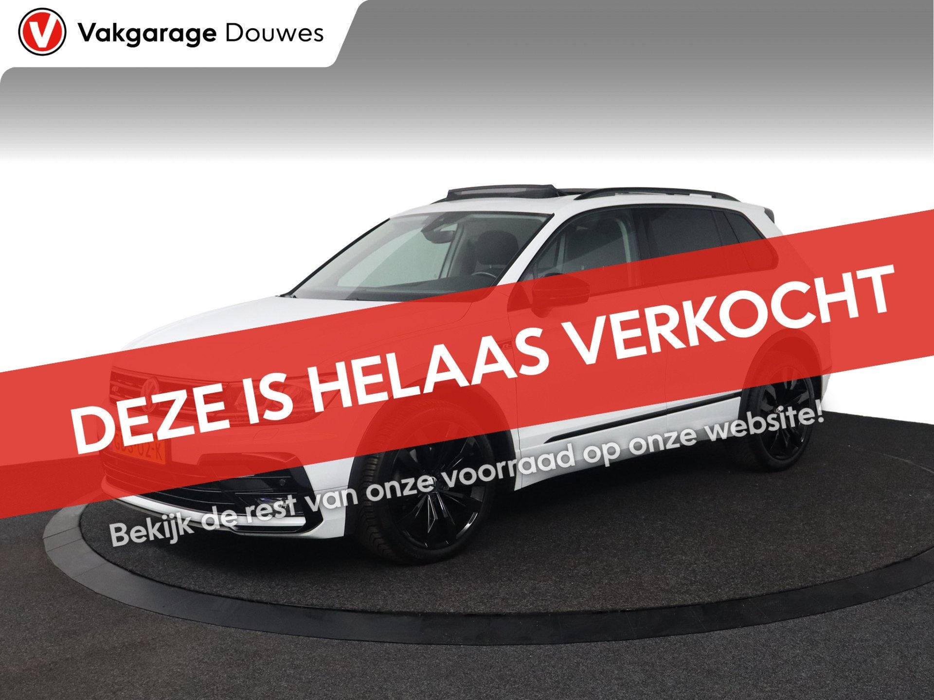 Volkswagen Tiguan 1.5 TSI R-Line Business+ |Pano|ACC|DOH, Stof, 4 cilinders, 150 pk, Wit