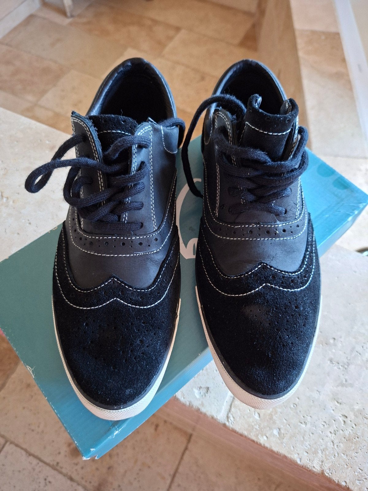 Zign Stijlvolle Zwarte Brogues Sneakers - Maat 43, Zign, Zwart, Ophalen of Verzenden, Zo goed als nieuw