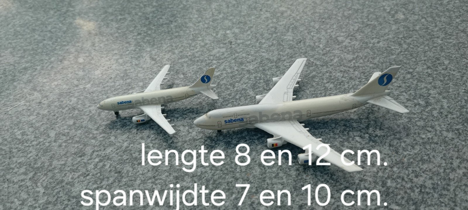 2 miniatuur vliegtuigen Sabena, Ophalen of Verzenden, Gebruikt, Schaalmodel