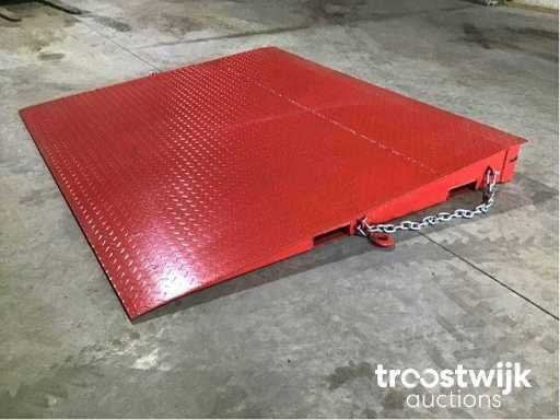 2024 - Easygoing - Container ramp - laadramp