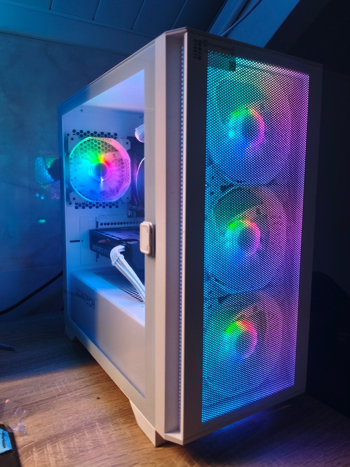 High End Game PC | RTX 4060 | 32GB RAM | 2TB SSD | Ryzen 5, 32 GB, 2 TB SSD, Ophalen of Verzenden, Zo goed als nieuw