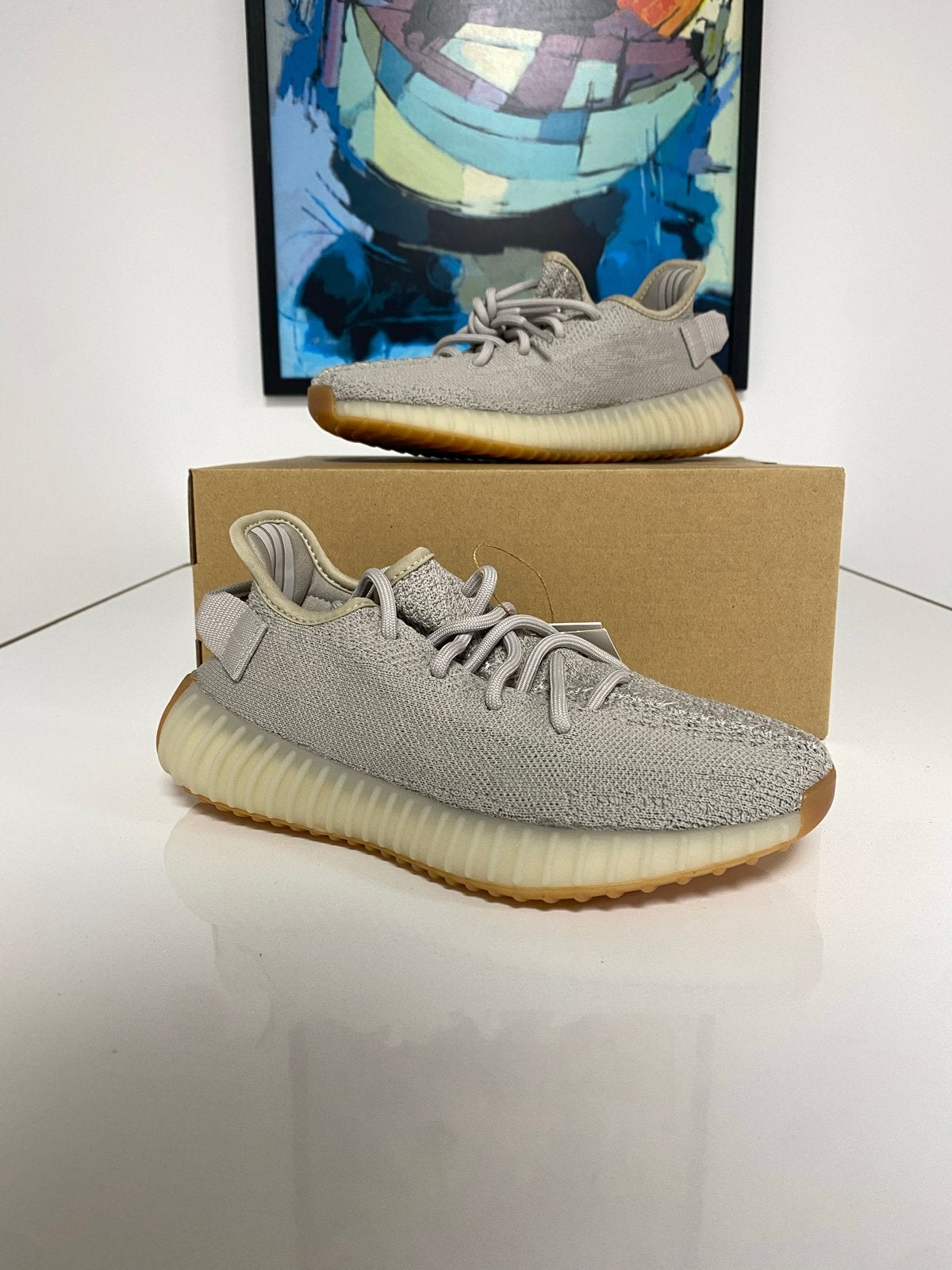 Yeezy Boost 350 V2 Sesame, Kleding | Dames, Ophalen of Verzenden, Grijs, Sneakers of Gympen, Zo goed als nieuw