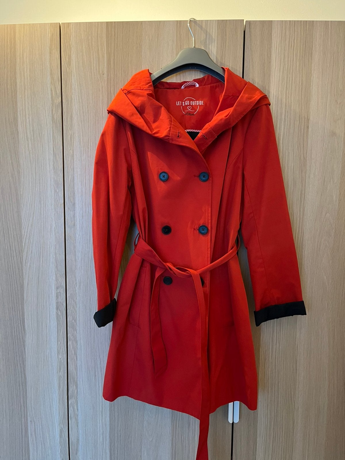 Bijna nieuwe zomer/regenjas MT 42, Kleding | Dames, Ophalen of Verzenden, Zo goed als nieuw, Maat 42/44 (L)