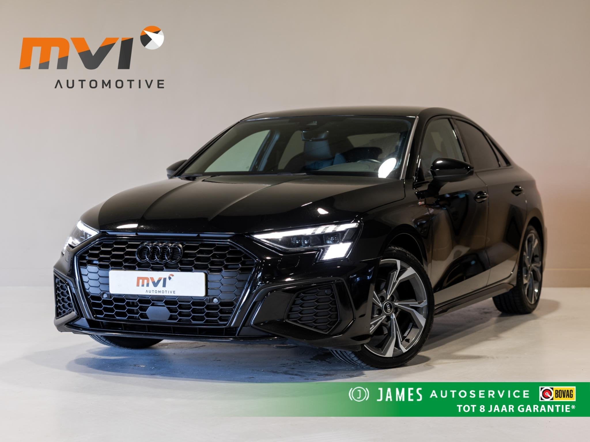 Audi A3 Limousine 35 TFSI S-Line edition / 150pk / NAP / Mat, Auto's, Dealer onderhouden, 4 cilinders, Leder en Stof, Zwart