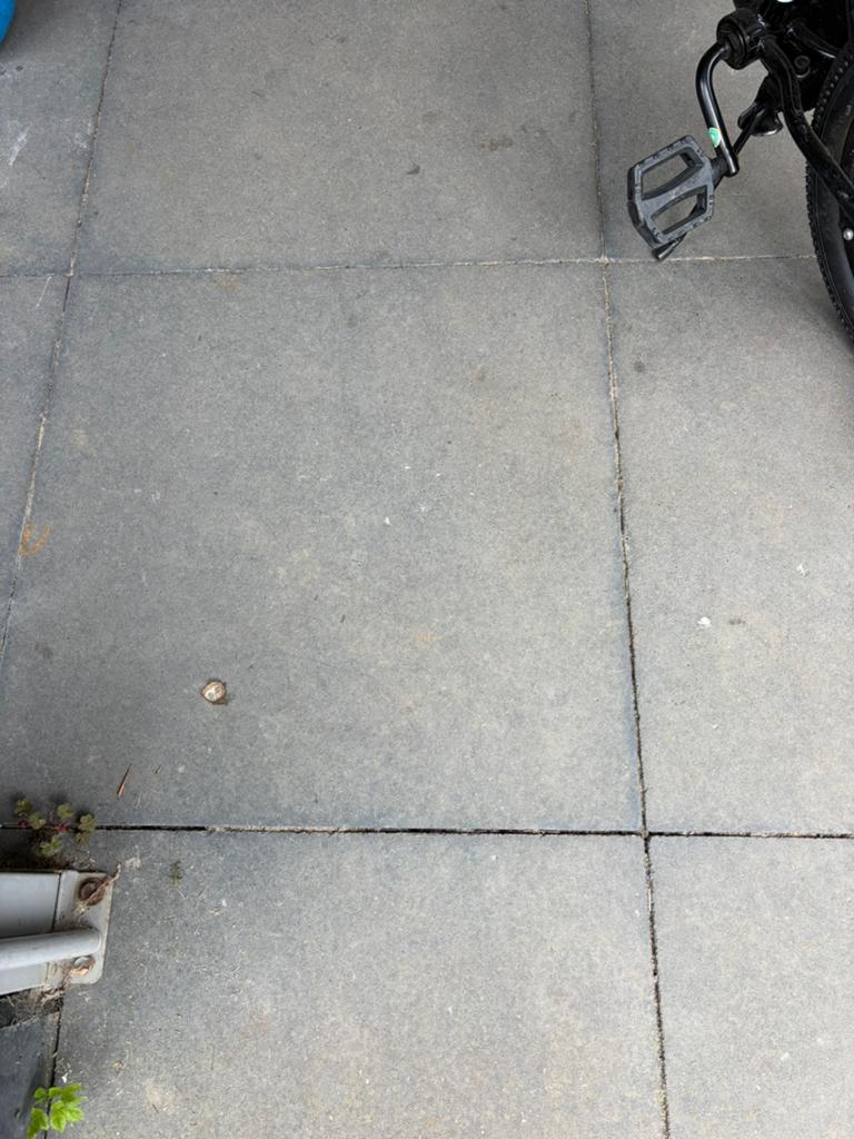 Gezocht betontegel antraciet 60x60 12 stuks, Ophalen, Zo goed als nieuw, Hout