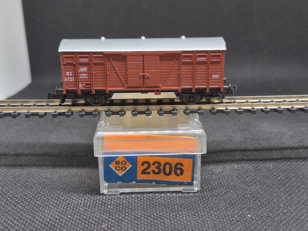 Roco 2306 - NS gesloten goederenwagen CHR (16927), Gebruikt, Gelijkstroom, Wagon, Ophalen of Verzenden