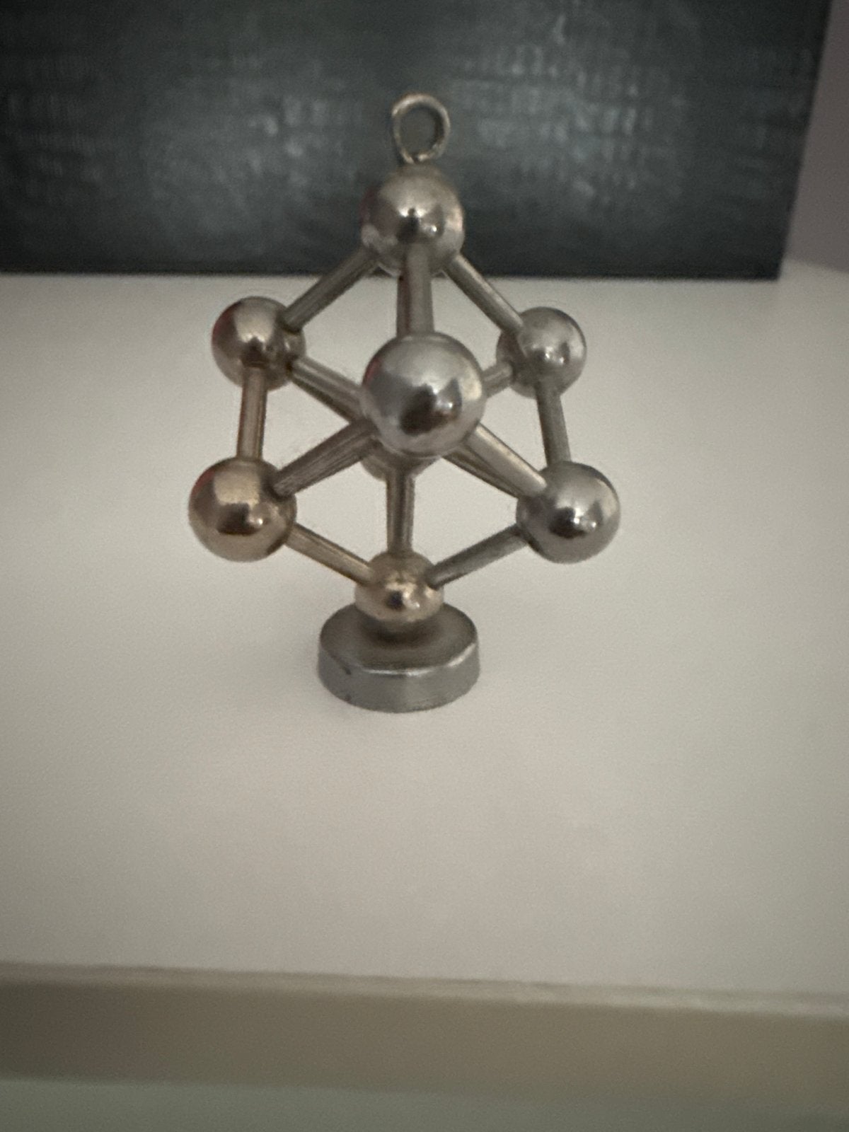 Atomium sleutelhanger/beeldje, Antiek en Kunst, Ophalen of Verzenden