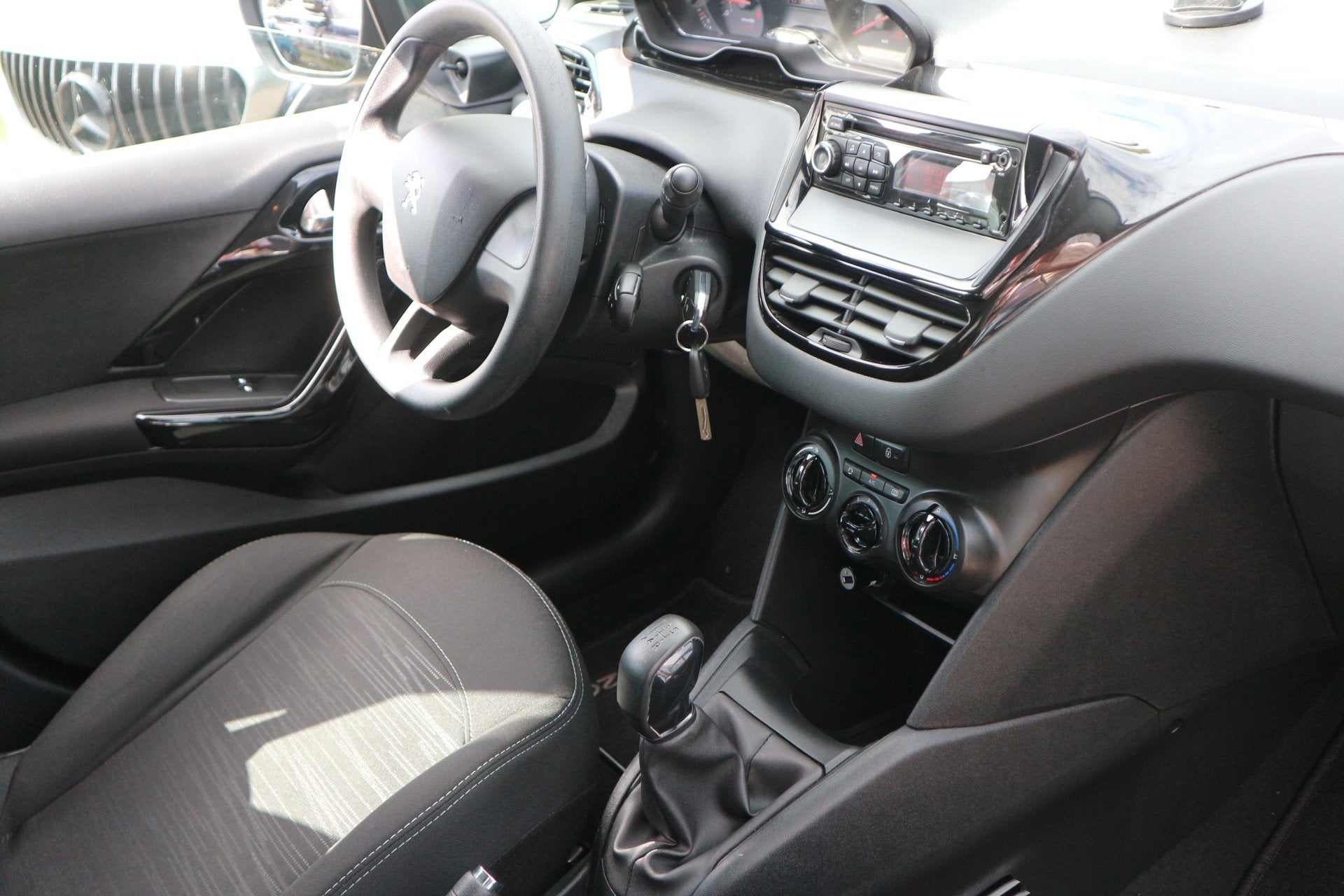 Peugeot 208 1.0 PureTech Access / 1e EIG / DEALER ODH / NAP, Auto's, Voorwielaandrijving, Euro 5, 450 kg, Gebruikt