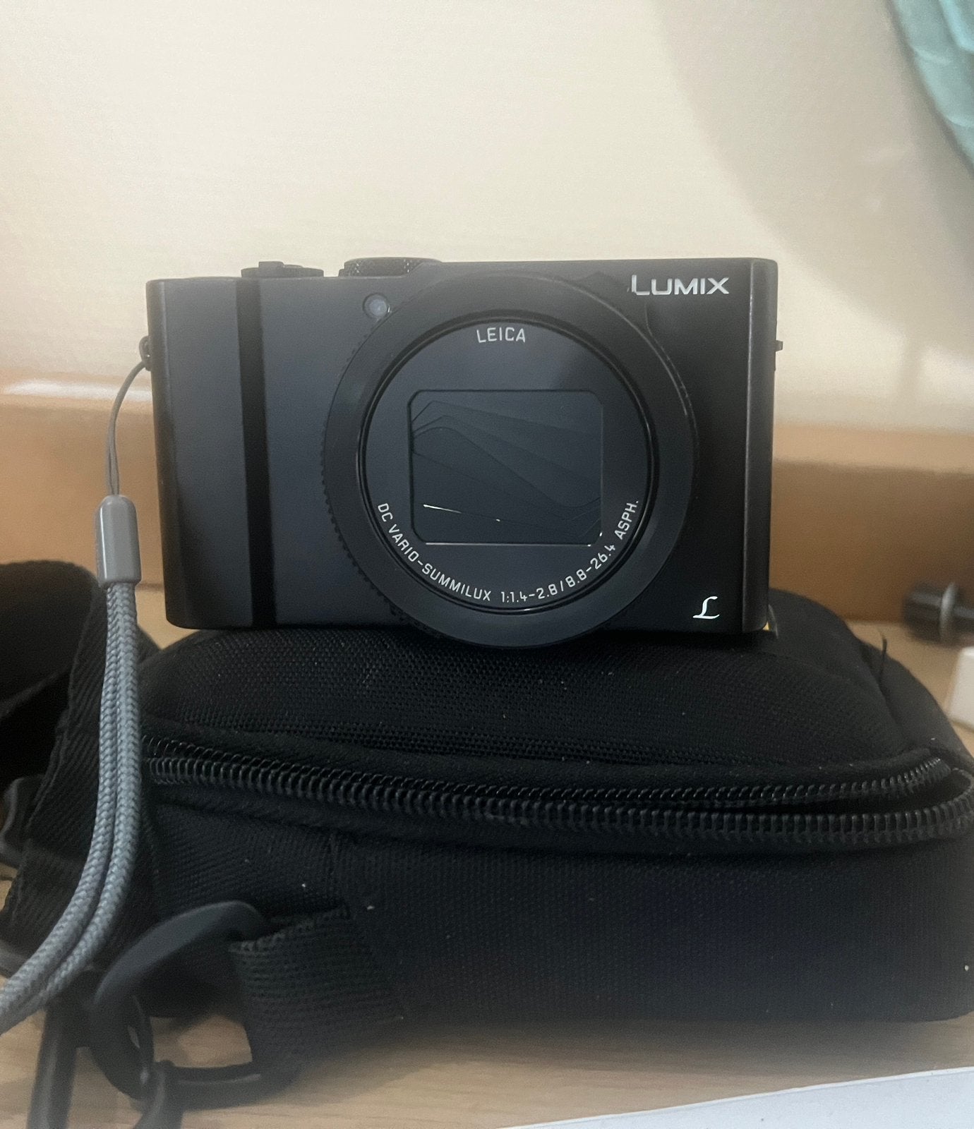 Panasonic Lumix LX15 - 1 inch - F1.4 - F2.8 - Compact, Ophalen, Refurbished, Canon, 8 keer of meer