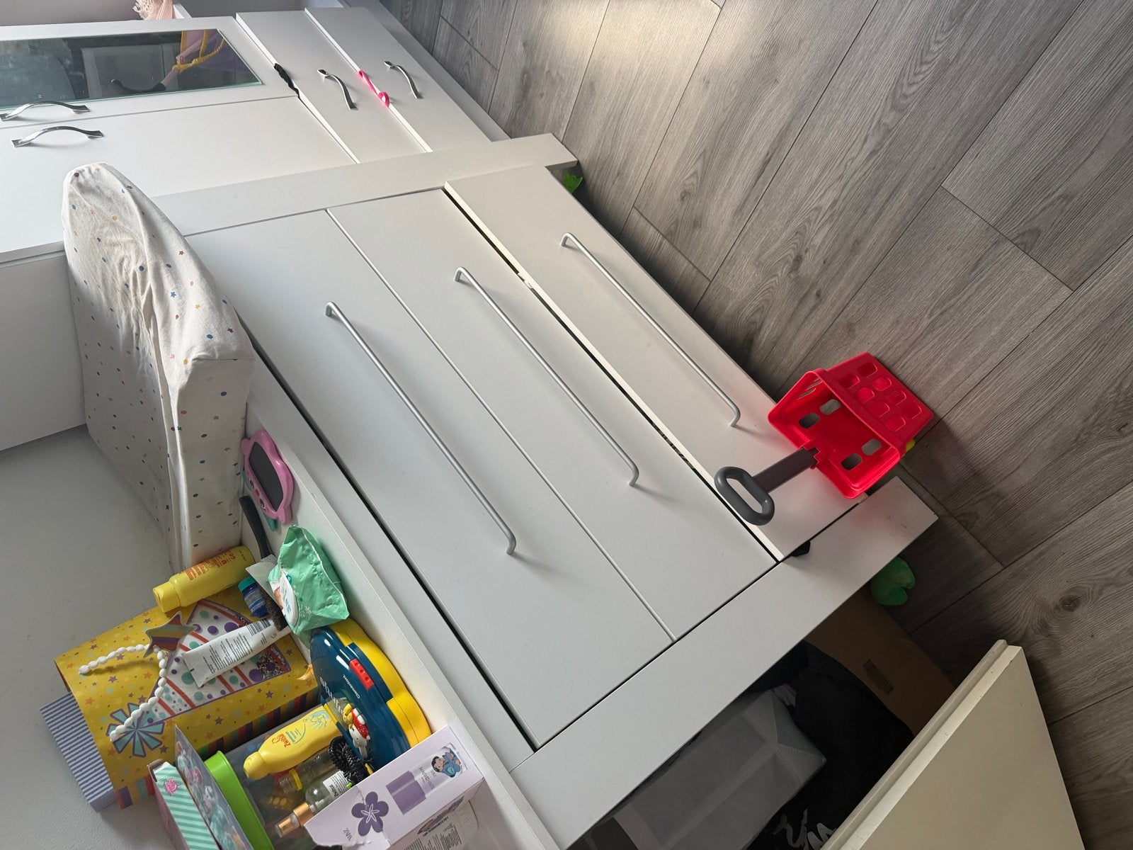 Witte commode met lades, Ophalen, Gebruikt, 50 tot 70 cm, 100 cm of meer