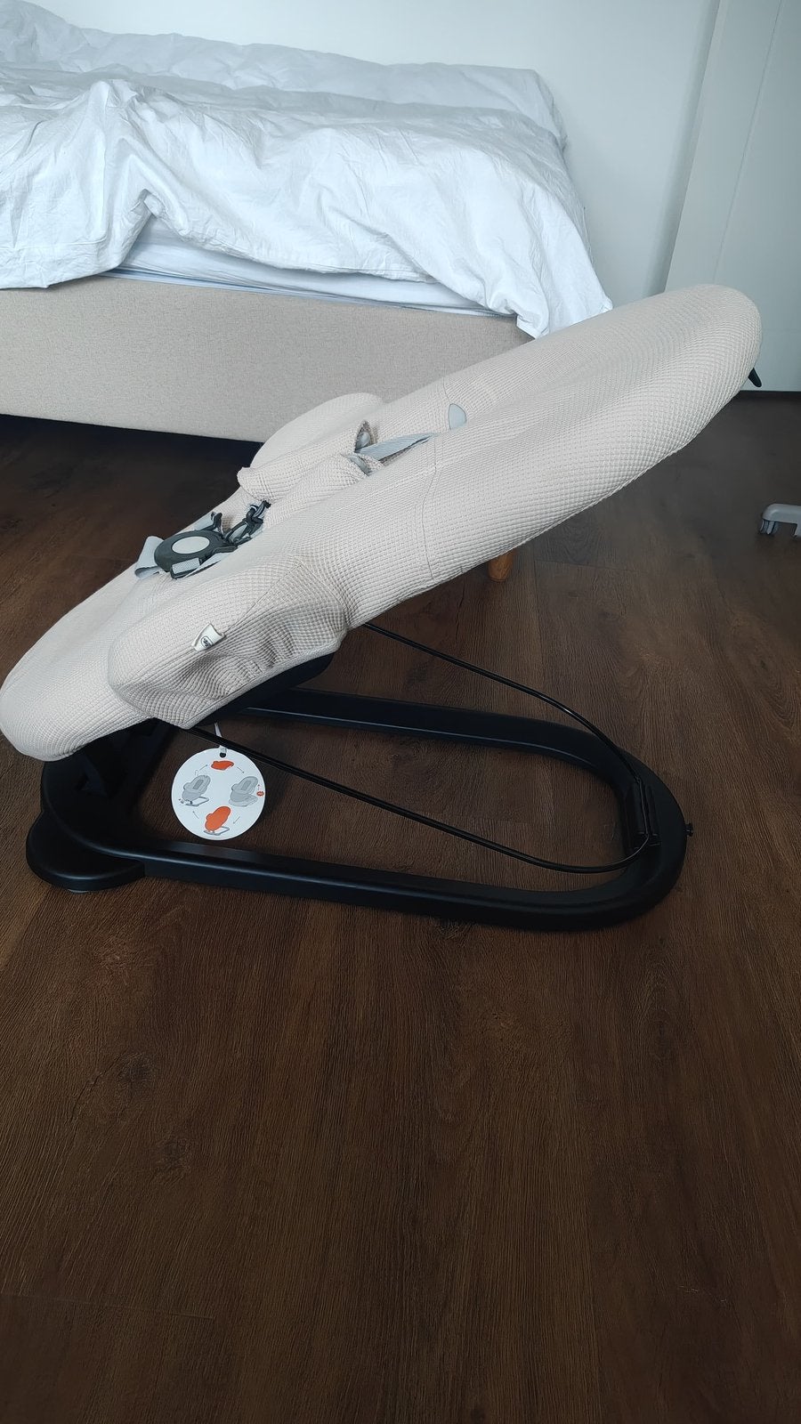 Stokke Steps Bouncer / wipstoel –grijs/groen met beige hoes, Kinderen en Baby's, Ophalen, Zo goed als nieuw