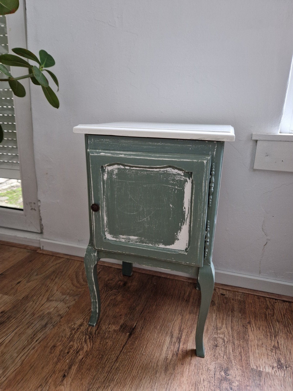Vintage nachtkastje/bijzettafel in groen en wit, Ophalen