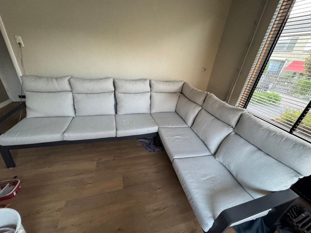 Loungeset intratuin lille - zo goed als nieuw, Tuin en Terras, Tuinsets en Loungesets, Ophalen, 6 zitplaatsen, Aluminium, Zo goed als nieuw