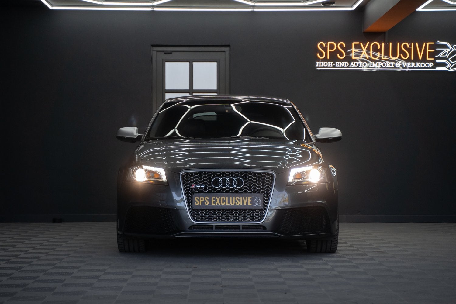 Audi RS3 Sportback 2.5 T RS 3 quattro Pro Line / Milltek / O, Automaat, Euro 5, Gebruikt, Zwart