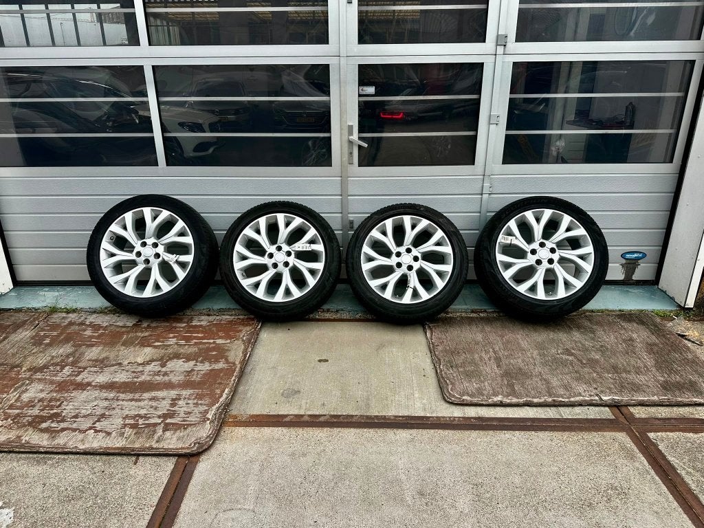 Originele Land Rover 21 inch velgen met banden 275/45 R21, Gebruikt, 275 mm, Banden en Velgen, Terreinwagen