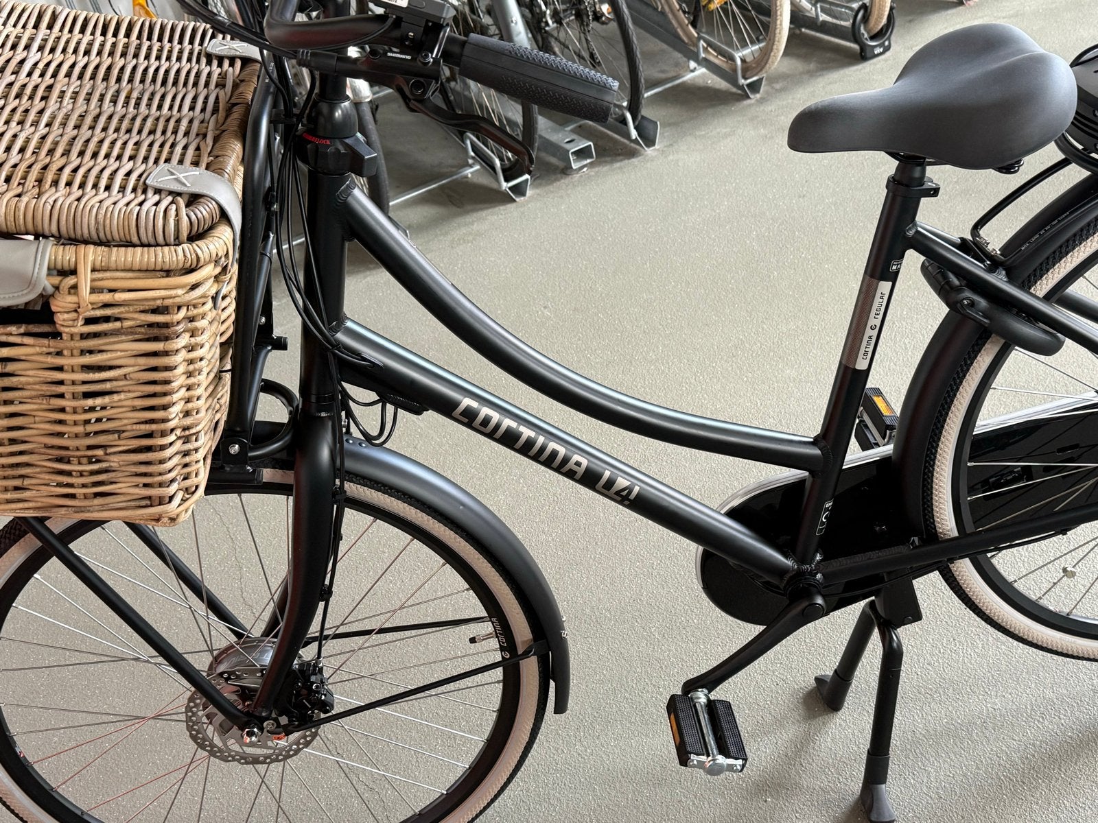 Cortina elektrische damesfiets met mand en slot, Ophalen, Gebruikt, Cortina, 51 tot 55 cm