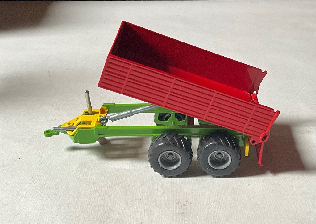 Tandem aanhanger metaal Doos nr 2552, Hobby en Vrije tijd, Modelauto's | 1:32, Ophalen of Verzenden, Zo goed als nieuw, Tractor of Landbouw