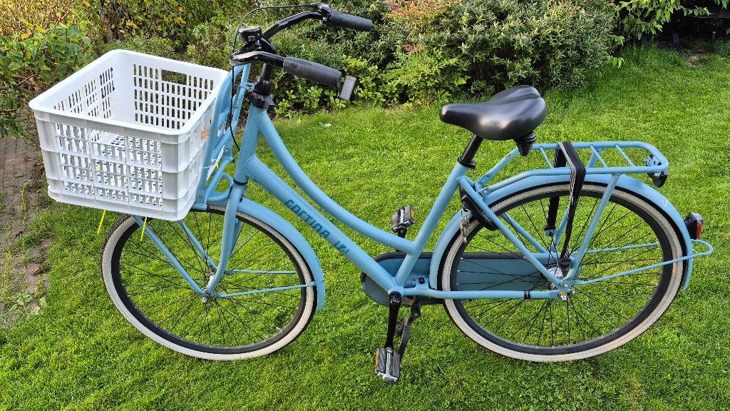 Cortina Transporter met fietskrat en 3 versnellingen
