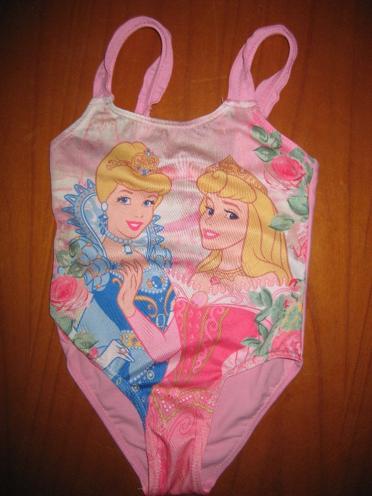 Roze badpak, 92, Disney, Ophalen of Verzenden, Zo goed als nieuw, Meisje, Sport- of Zwemkleding