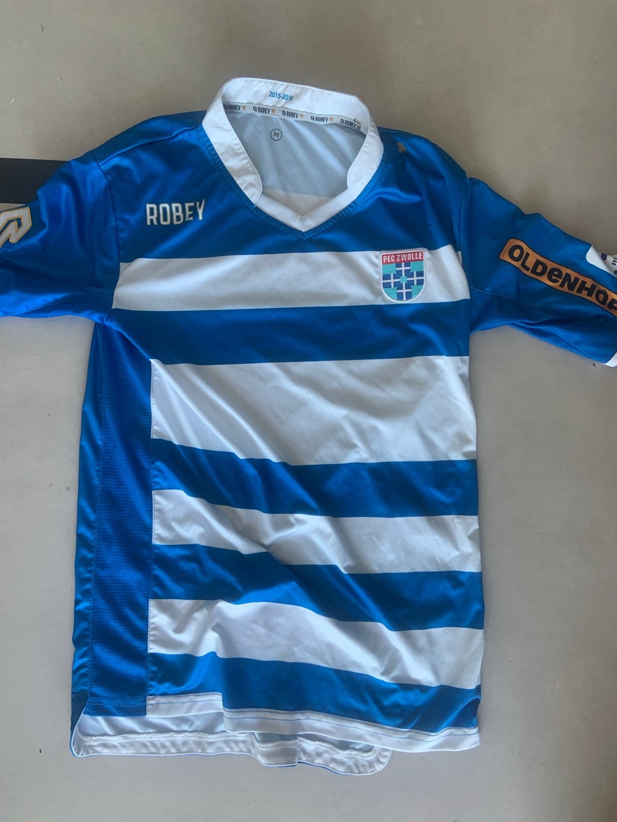 PEC Zwolle voetbalshirt 2015-2016 - Maat M, Ophalen of Verzenden, Zo goed als nieuw, Voetbal, Maat 48/50 (M)