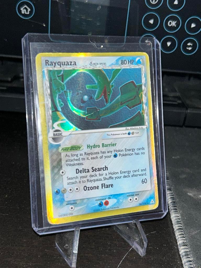 Pokémon kaart Rayquaza Delta Species, Hobby en Vrije tijd, Verzamelkaartspellen | Pokémon, Ophalen of Verzenden, Gebruikt, Losse kaart