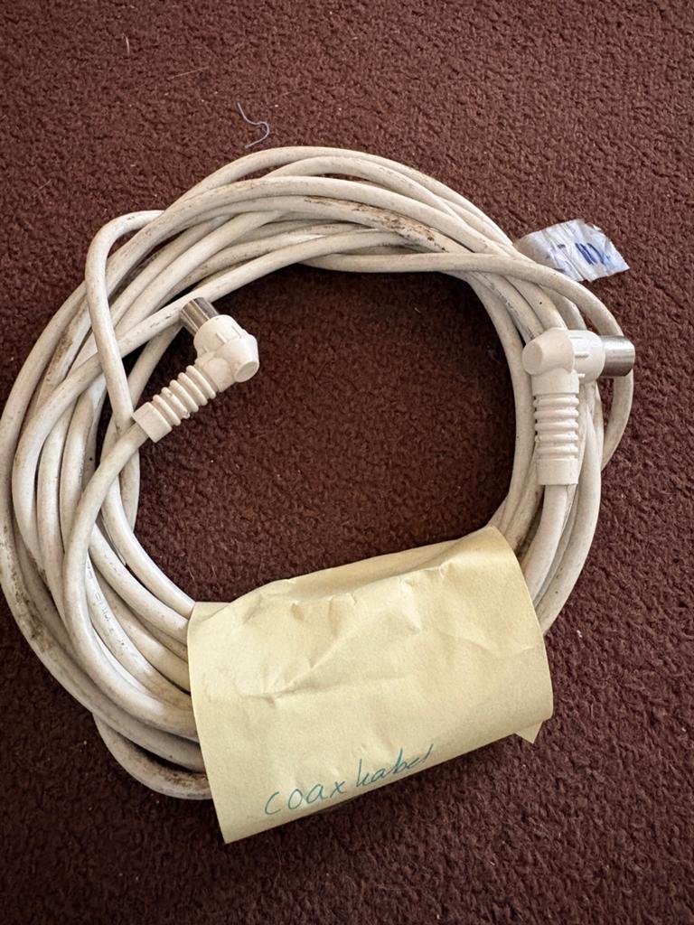 Coax kabel, Ophalen of Verzenden, Zo goed als nieuw, Minder dan 2 meter, Coaxiale kabel