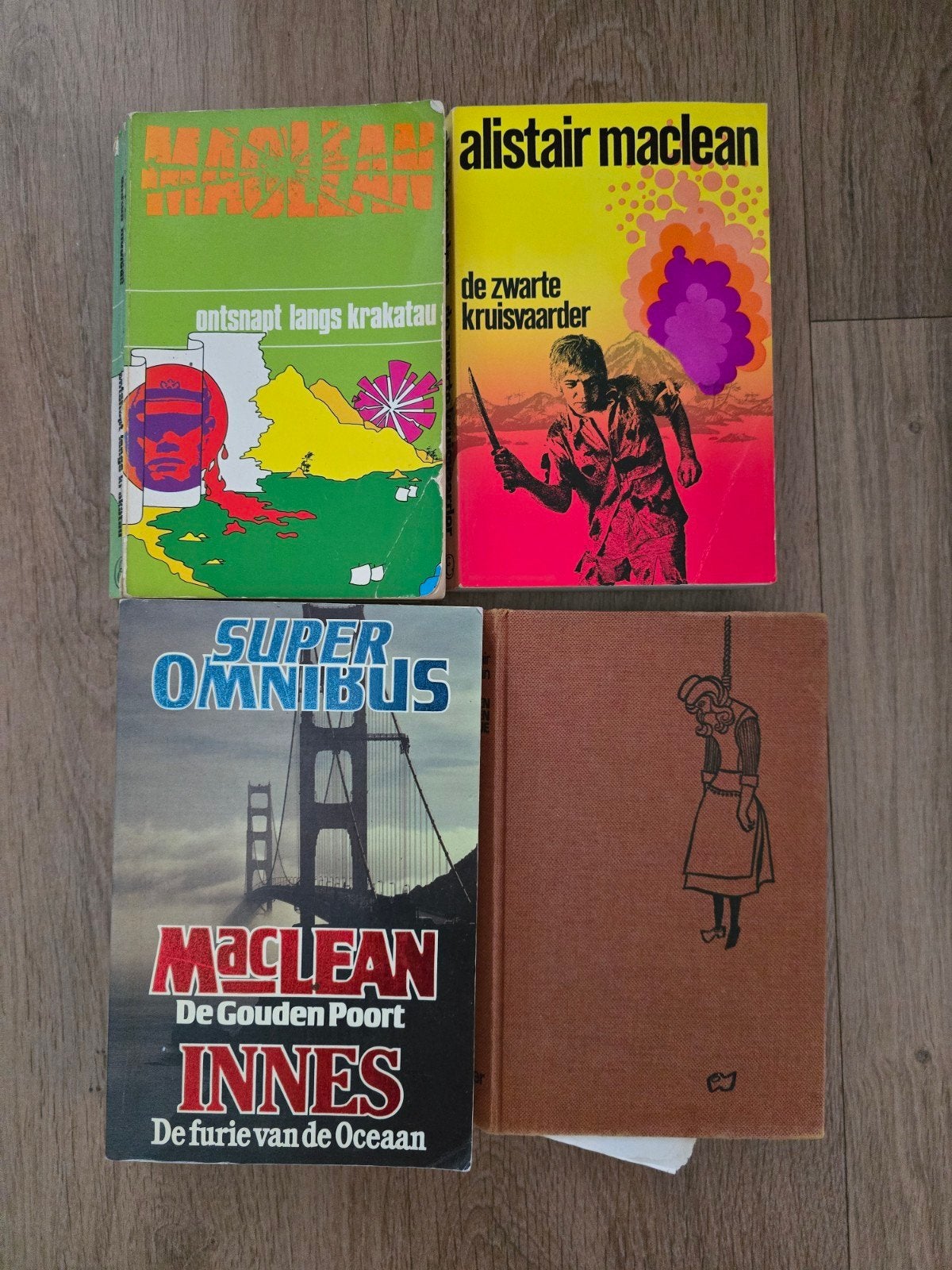 Boekenpakket: Avontuurlijke Romans (4 stuks), Ophalen, Gelezen