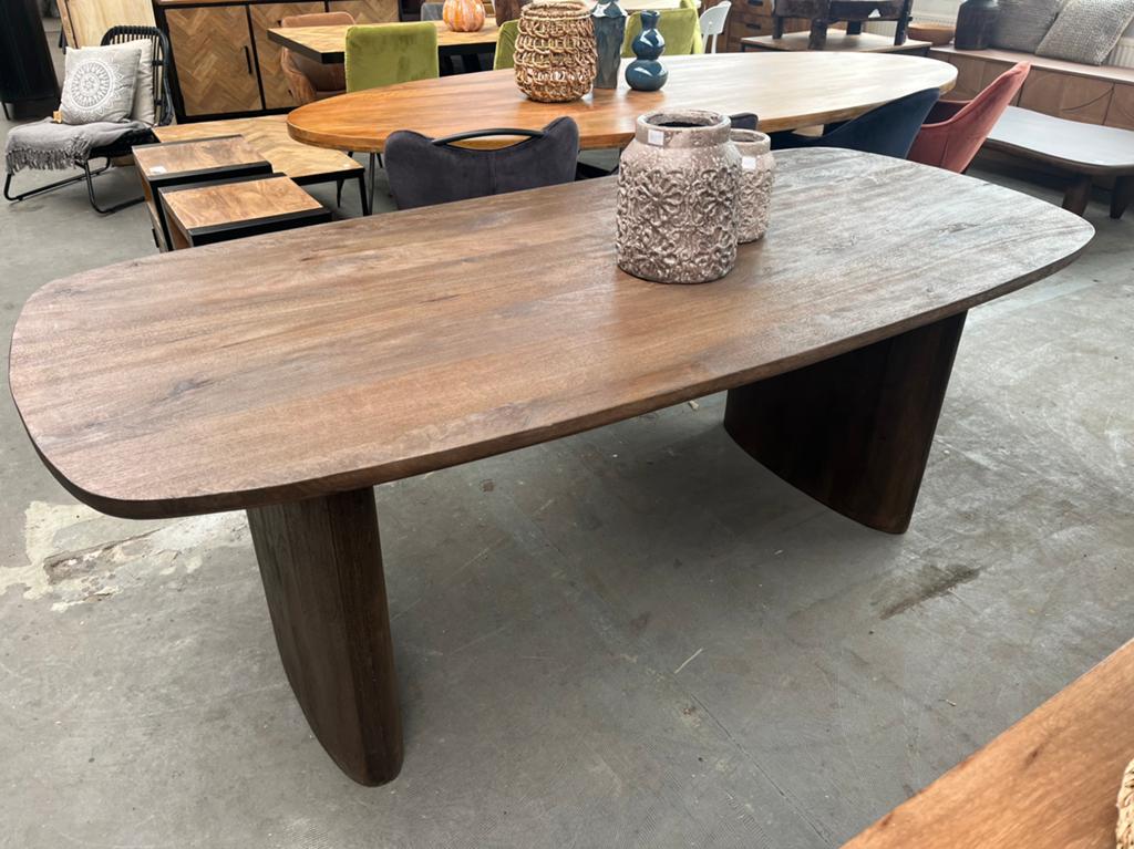 Magazijn leegverkoop eettafel deens ovaal massief mangohout, Hout, Nieuw, Ophalen of Verzenden, Info@wkhome.nl