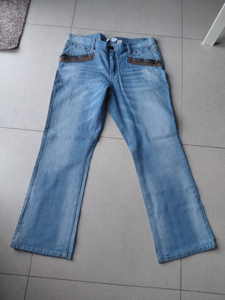 broek john baner jeanswear met bruine leren elementen, Ophalen of Verzenden, Zo goed als nieuw, Blauw, W36 - W38 (confectie 52/54)