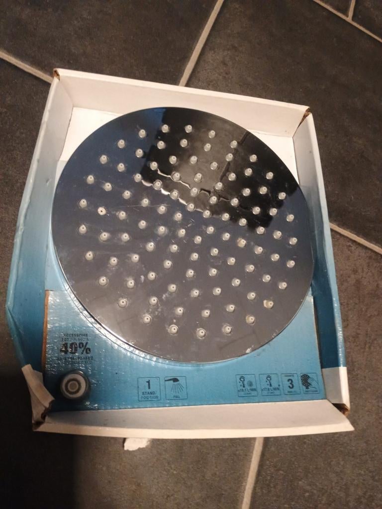 Nieuwe Stortdouche Atlantic, Aiden. Diameter 20cm., Doe-het-zelf en Verbouw, Sanitair, Ophalen of Verzenden, Nieuw, Douche